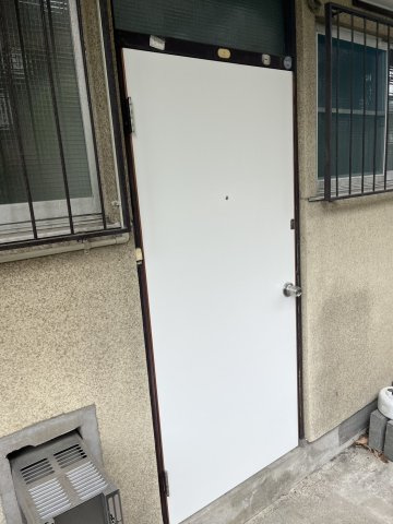 第二朝日荘のエントランス