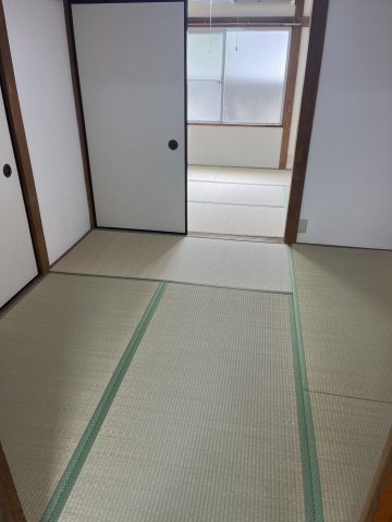 第二朝日荘の居間・リビング