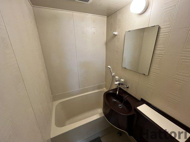 青山ハイツ淡路の浴室