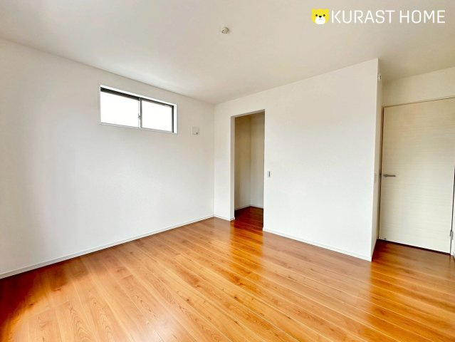 京都市西京区大枝南福西町三丁目　新築戸建の洋室