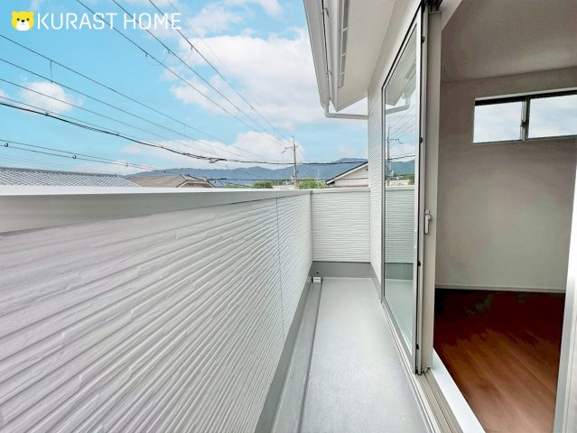 京都市西京区大枝南福西町三丁目　新築戸建のバルコニー