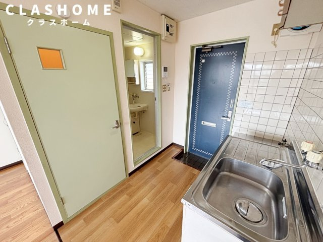 アビタ新道　　　刈谷市近郊の賃貸はクラスホームの玄関