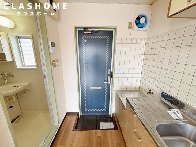 アビタ新道　　　刈谷市近郊の賃貸はクラスホームの玄関