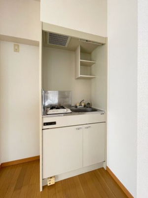 【キッチン】 | オネスト吉塚 | 別号室の写真になります。現況優先。