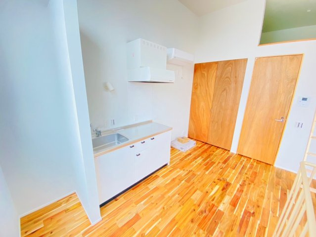 言庭　E01号室の内装