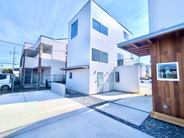 言庭　E01号室の外観