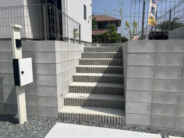 Terrechezあかしあ台1丁目新築戸建て1期1棟のエントランス