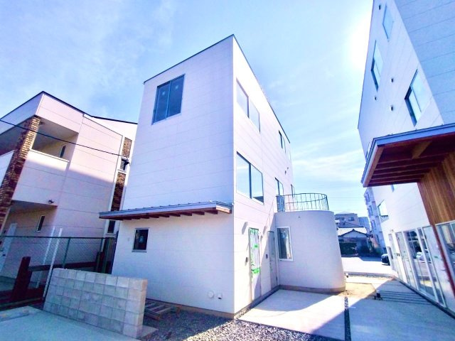 言庭（コトニワ）