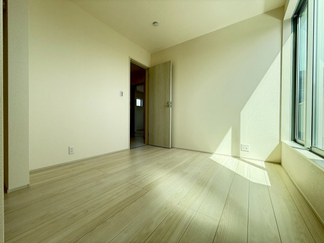 富士宮市万野原新田新築戸建  全３棟  １号棟の洋室|現地撮影