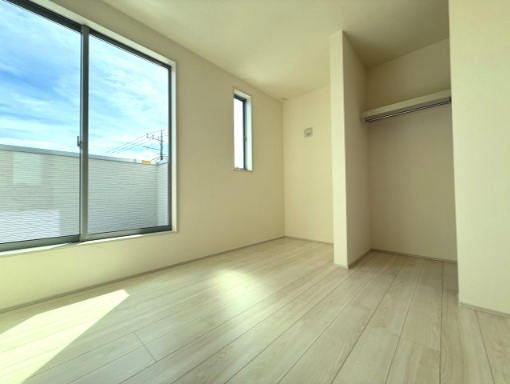 富士宮市万野原新田新築戸建  全３棟  １号棟の洋室|現地撮影