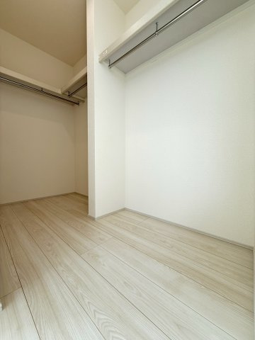 富士宮市万野原新田新築戸建  全３棟  １号棟の洋室|現地撮影