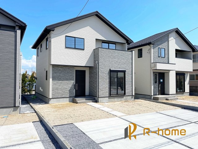 龍ケ崎市長山6期　新築戸建て　2号棟の外観|ご予約を頂ければ、『平日』はもちろん『早朝』や『夜間』もご見学可能です♪お気軽にお申し付けください♪