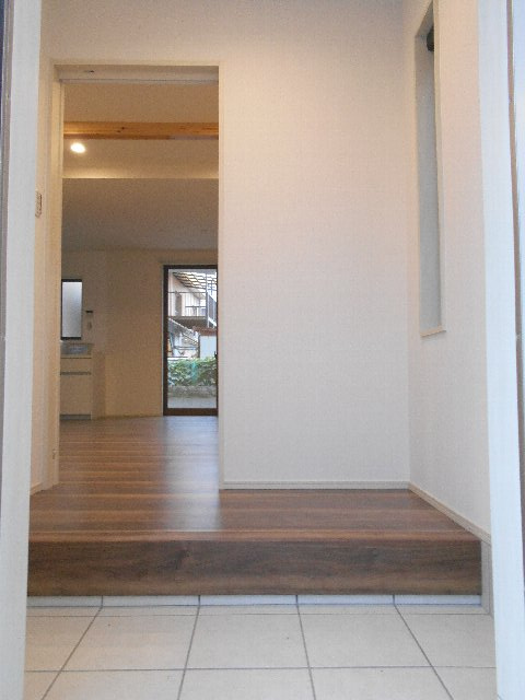 和歌山市栄谷・1棟アパート・54647の玄関