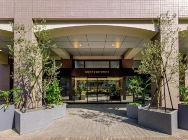 中央区佃２丁目の賃貸マンションのその他|エントランスアプローチ