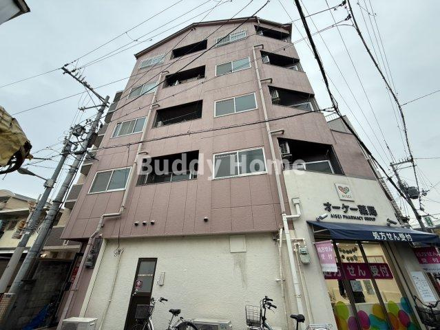 山坂マンションの外観
