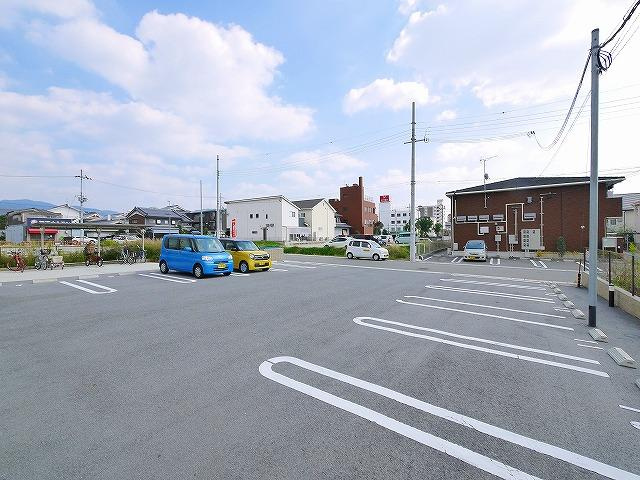 ジェルメ・スクエア　Ⅱの駐車場|駐車場です