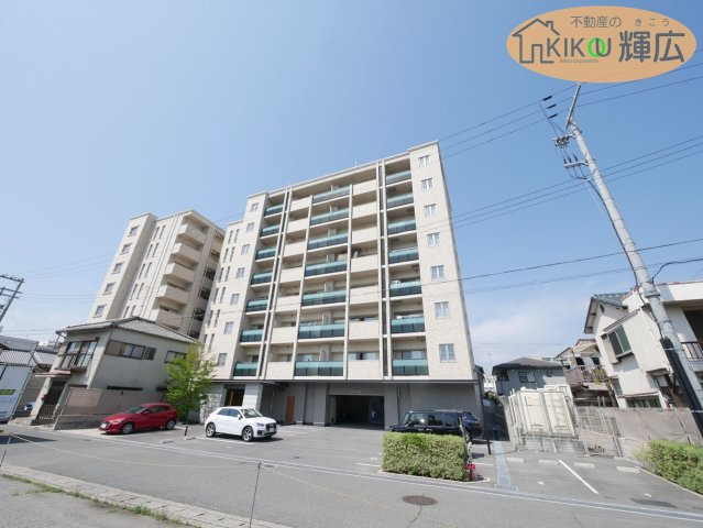 【外観】 | プレサンスネオ姫路　3階