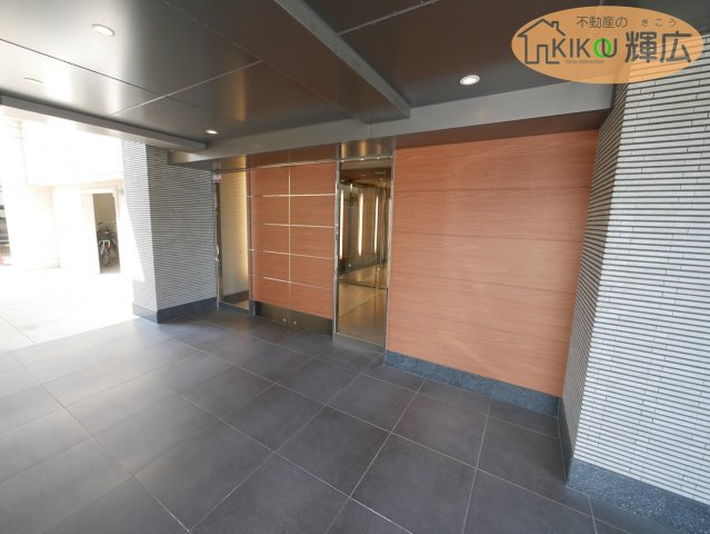 【エントランス】 | プレサンスネオ姫路　3階