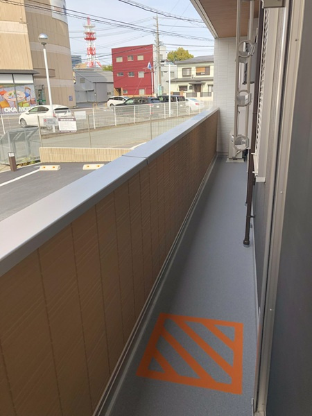 ディーシャンブル南丸之内B棟のバルコニー