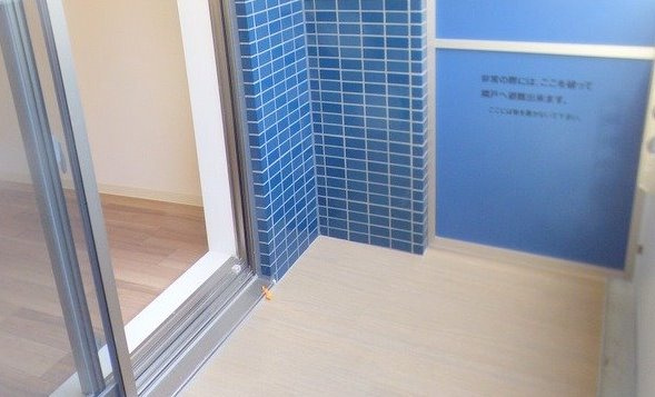 【バルコニー】 | プレサンスザ神戸