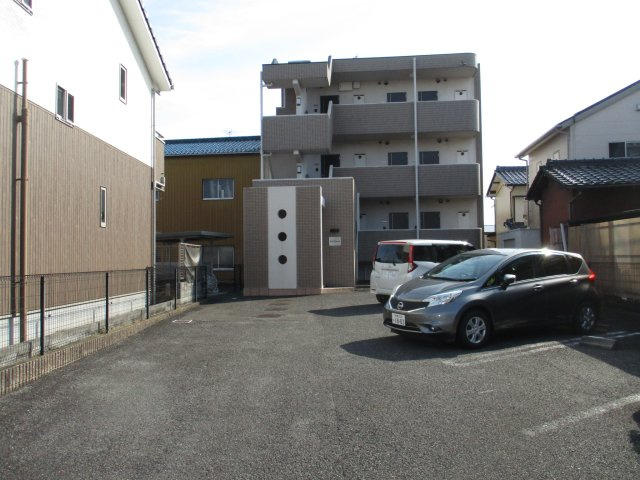 Add Squareの駐車場