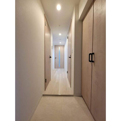 【玄関】 | Louis Residence 天王寺町北