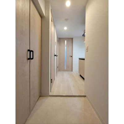 【玄関】 | Louis Residence 天王寺町北