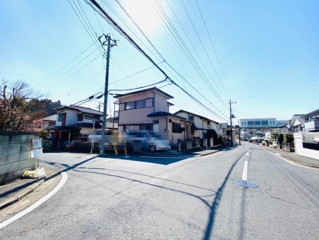 北西北東角地　佐倉市城中古戸建の前面道路含む現地写真
