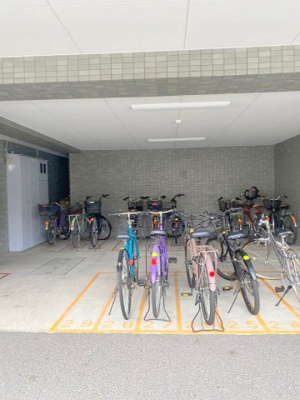 【駐車場】 | モアクレスト南葛西4階　角　部屋　94.48㎡　リ　フォーム済　家具付