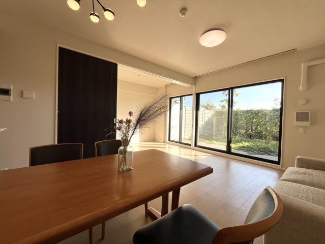 ソライエシティザ・ガーデンの居間・リビング