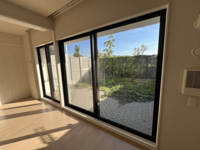 ソライエシティザ・ガーデンの居間・リビング