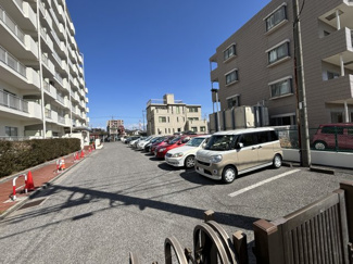 【駐車場】 | 車をお持ちの方に嬉しい駐車場付きの物件です