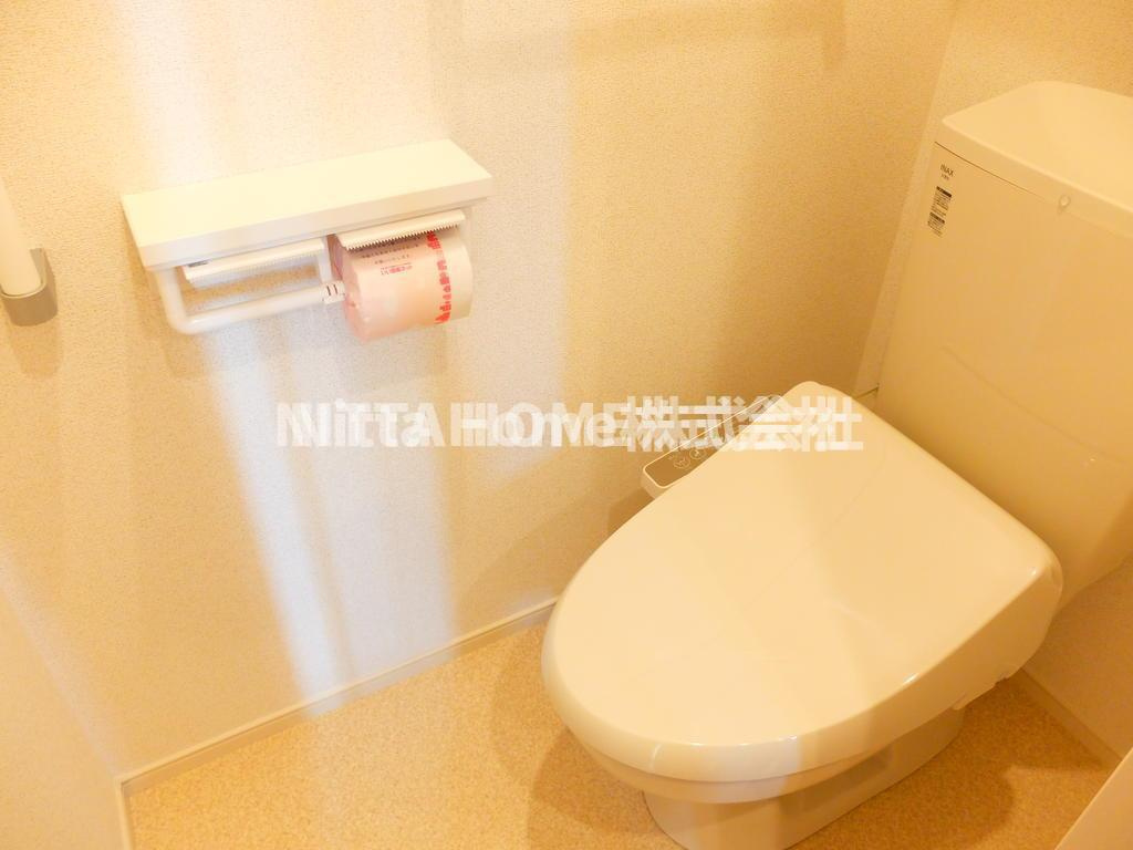 アネラのトイレ|ウォシュレット付トイレです★