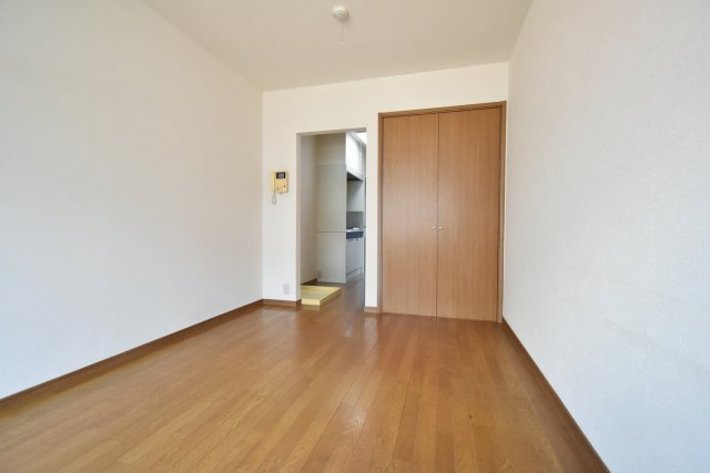 ルフロン甲子園の洋室