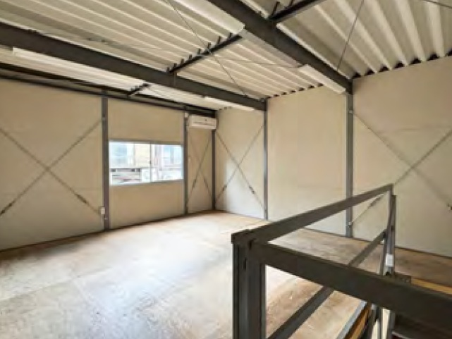 【内装】 | 山科区小山北林町　中古倉庫