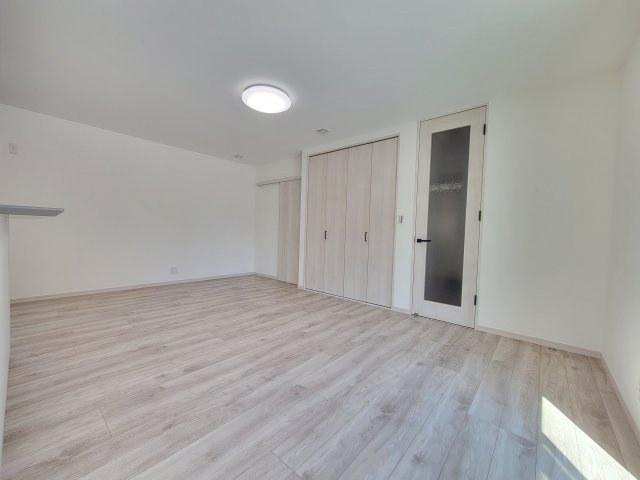 楠見中Ⅳ・新築戸建の居間・リビング