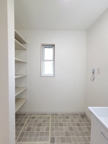 楠見中Ⅳ・新築戸建の洗面所