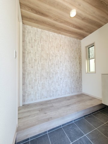 楠見中Ⅳ・新築戸建の玄関