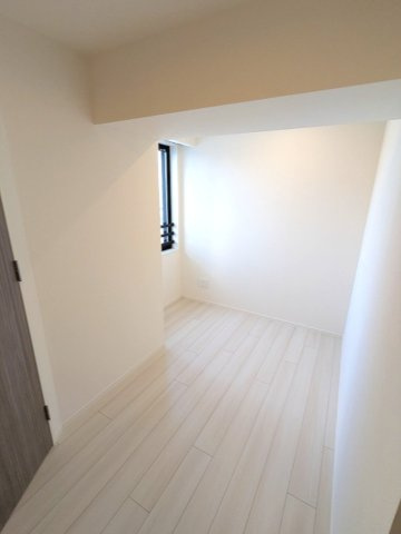 クラリティア浅草橋の設備|4.6帖洋室、エアコン・照明・ウォークインクローゼット付です