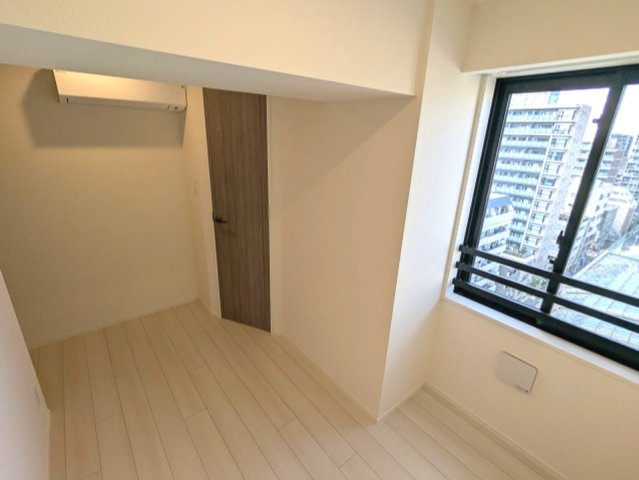 クラリティア浅草橋のその他共用部分|4.6帖洋室、エアコン・照明・ウォークインクローゼット付です