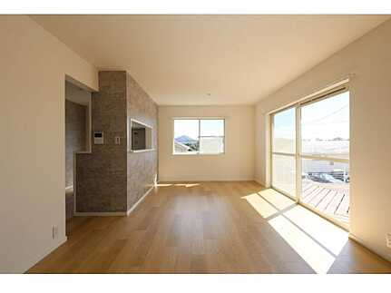 広島市佐伯区河内南１丁目　中古一戸建ての居間・リビング