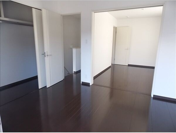 エトワール社口Ｃの居間・リビング