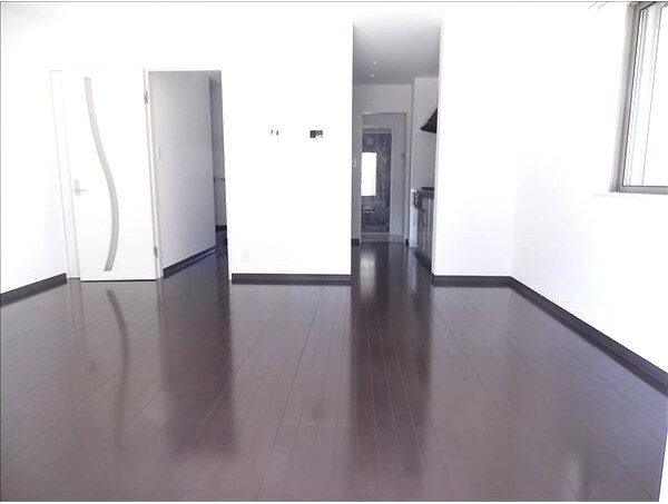 エトワール社口Ｃの居間・リビング