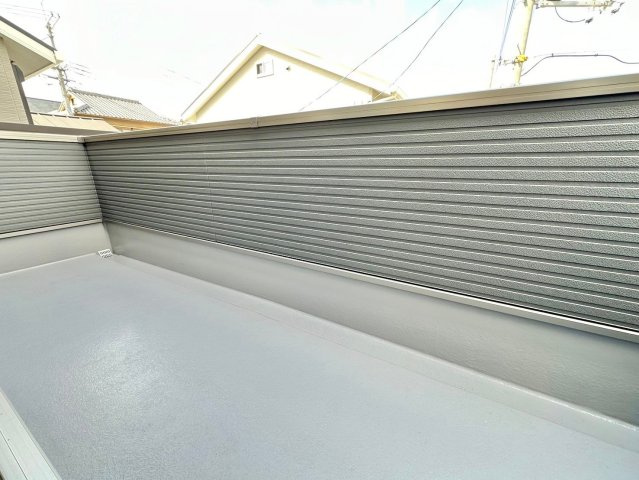 京都市西京区山田南山田町　新築戸建のバルコニー