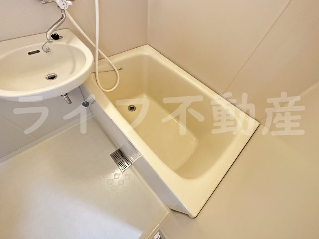 ハイムリップルの浴室|ゆったり過ごせるお風呂です