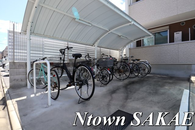 【その他共用部分】 | アムール千原 | 駐輪場です