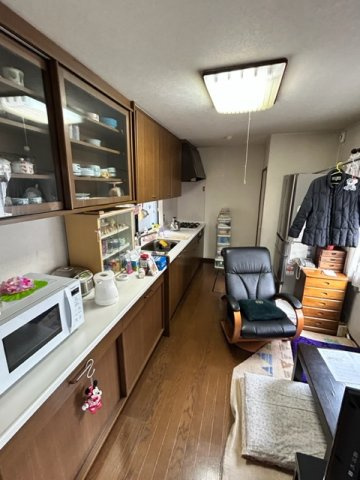 大石南町1丁目中古戸建のキッチン|広々キッチン