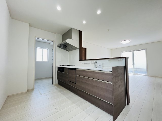 【キッチン】 | 熊谷市弥藤吾　　新築戸建　全4区画　3号棟