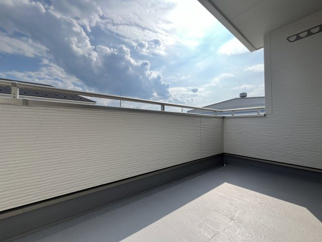 【バルコニー】 | 熊谷市弥藤吾　　新築戸建　全4区画　3号棟