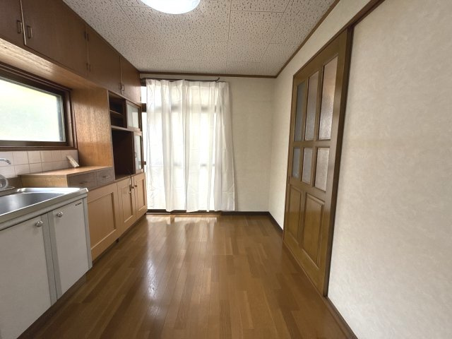田寺4丁目戸建ての居間・リビング